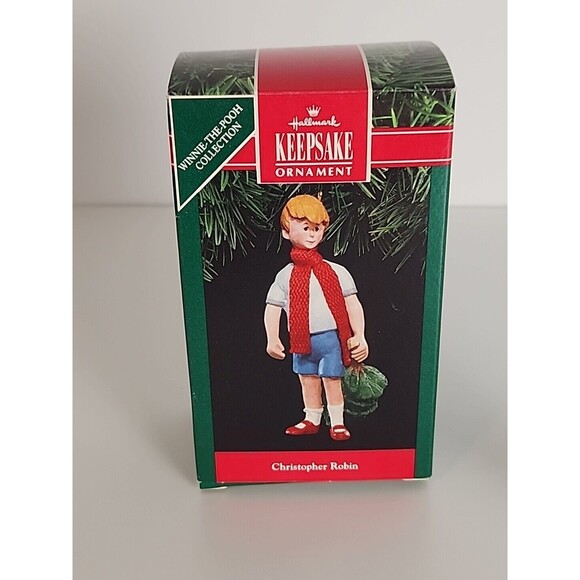 Christopher Robin Hallmark Keepsake Ornament Winnie -The-Pooh Collection w/ Box - Picture 10 of 12